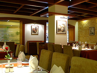 Sayaji Hotel Indore Restaurant